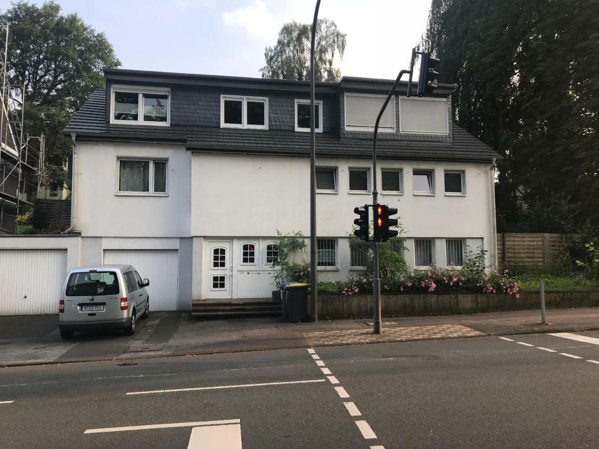 2 Zimmer Wohnung Wuppertal Mit Terrasse ภายนอก รูปภาพ